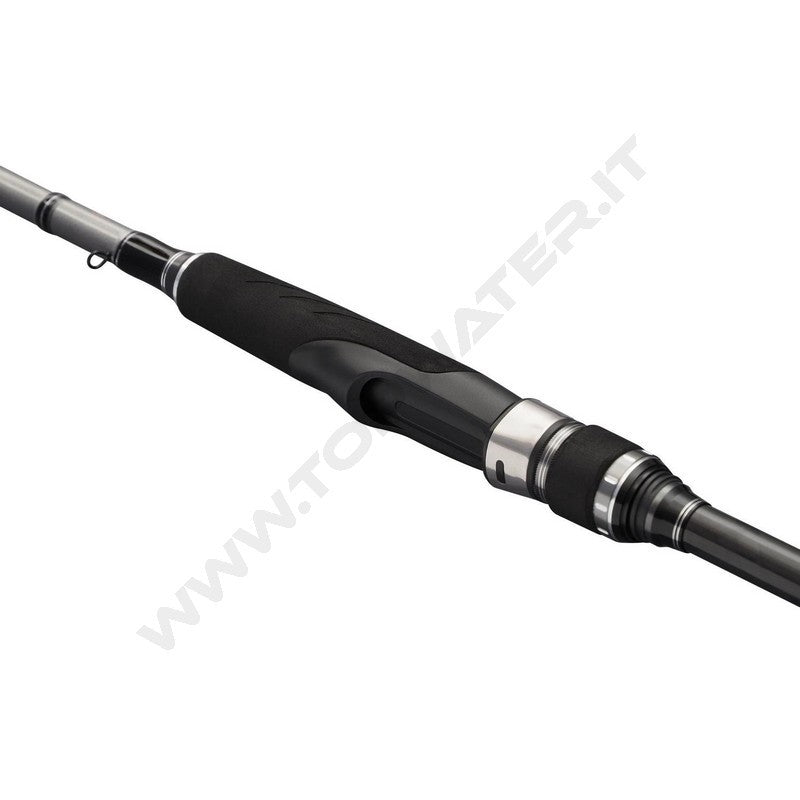 Penn Conflict X Inshore offset handle